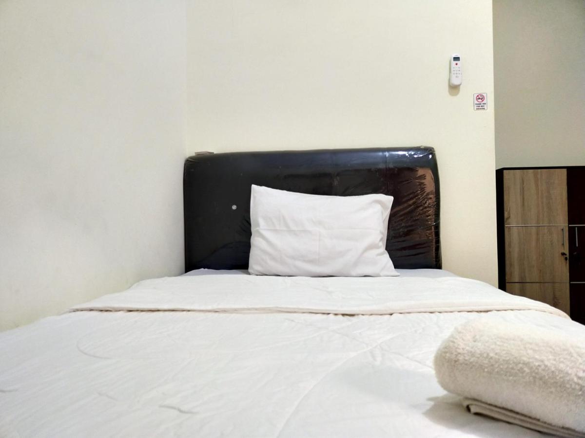 Homestay Danesti Syariah Near Bandara Sultan Hasanuddin Macáçar Exterior foto